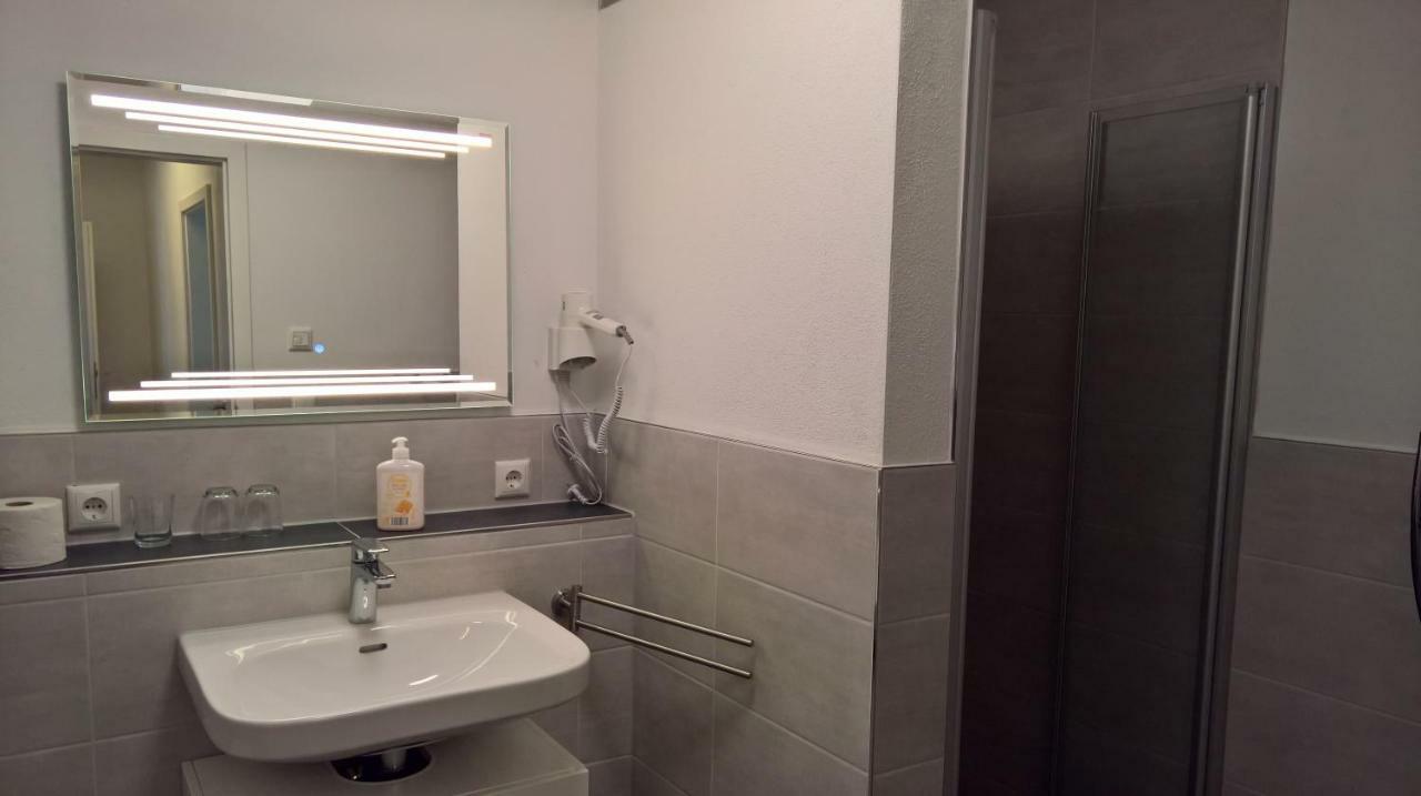 Aparthotel Sebastian Erding Bagian luar foto